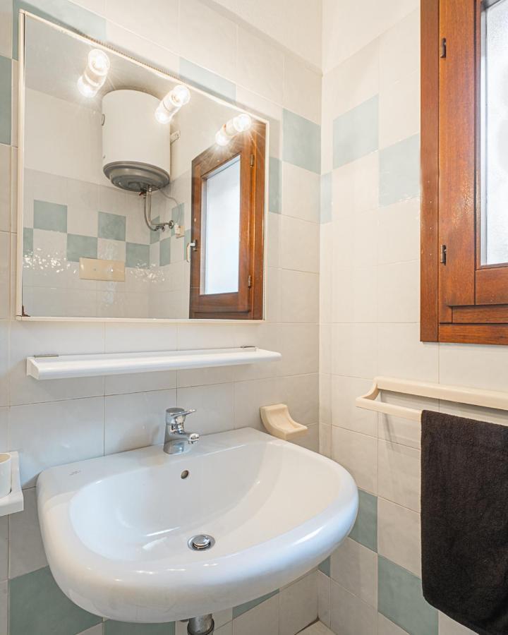 Ambra Holiday Rooms San Teodoro  Zewnętrze zdjęcie
