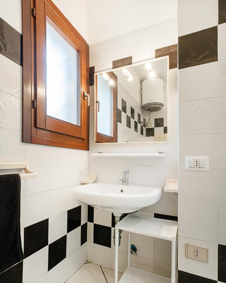 Ambra Holiday Rooms San Teodoro  Zewnętrze zdjęcie